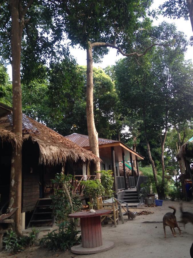 Art Garden Hotel Koh Lipe Exterior photo